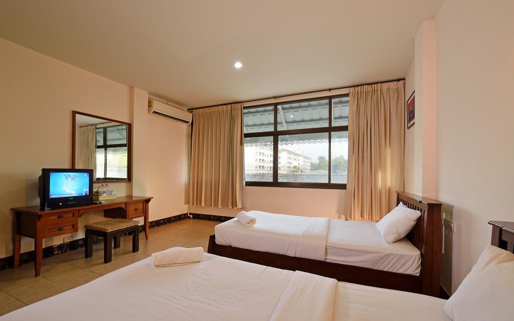 Krabi Grand Place Hotel Exteriör bild